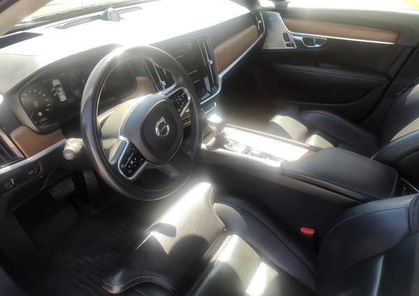 Volvo S90 cena 124900 przebieg: 119000, rok produkcji 2017 z Ostrołęka małe 562